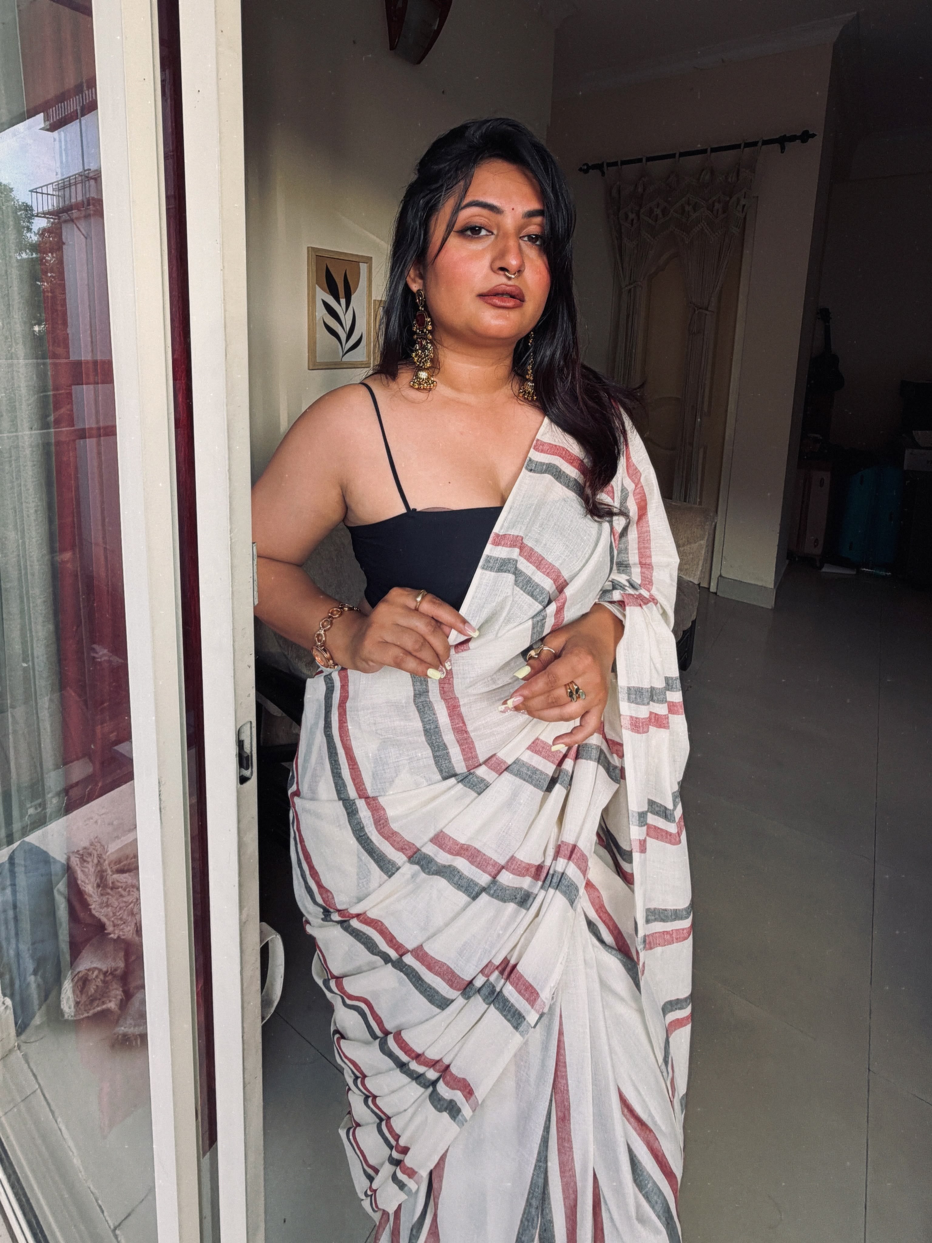Malarvadi  : Mulloth Stripes Saree with tussles (handloom replica)