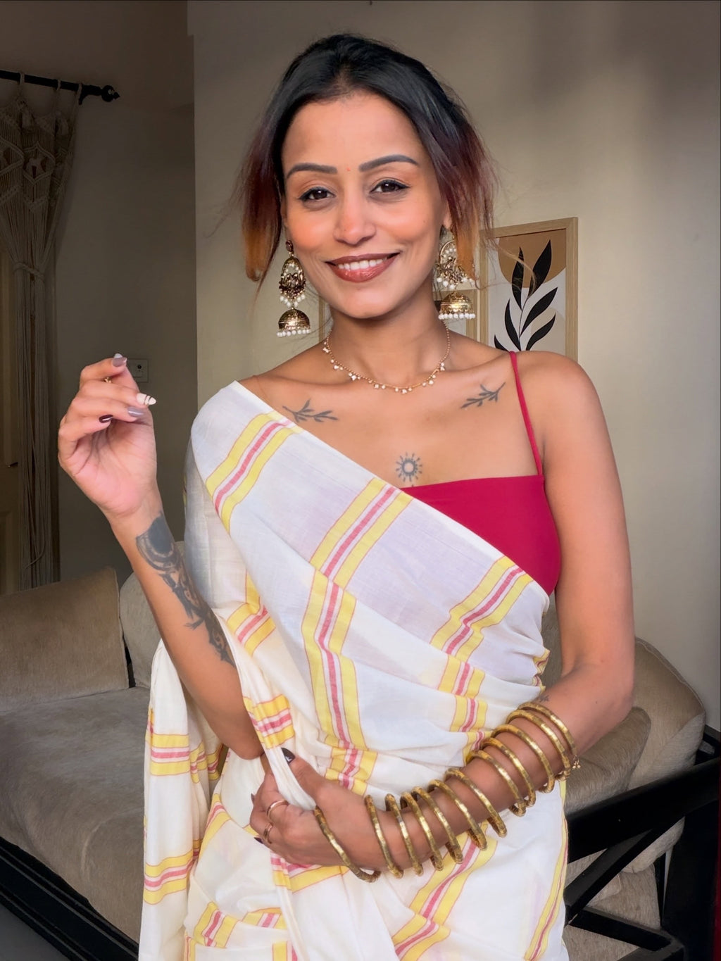 Malarvadi  : Mulloth Stripes Saree with tussles (handloom replica)