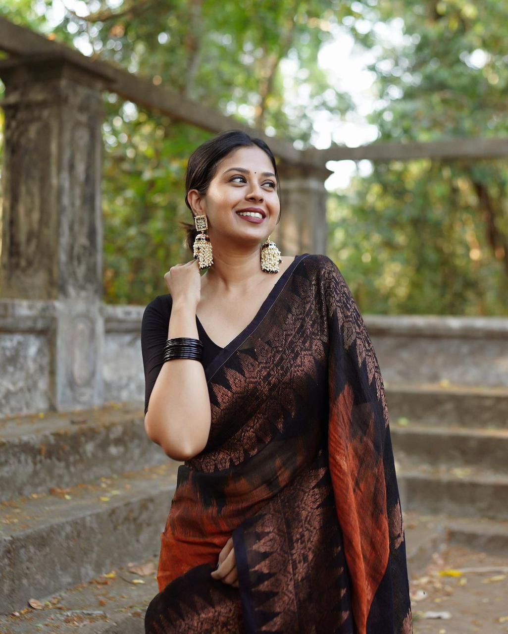 Double side temple karvai cotton saree.